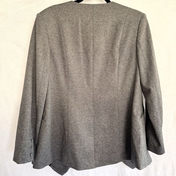 NWT Melissa McCarthy Seven7 Blazer Size M Open Front Gray Pockets Career Office - Picture 9 of 16